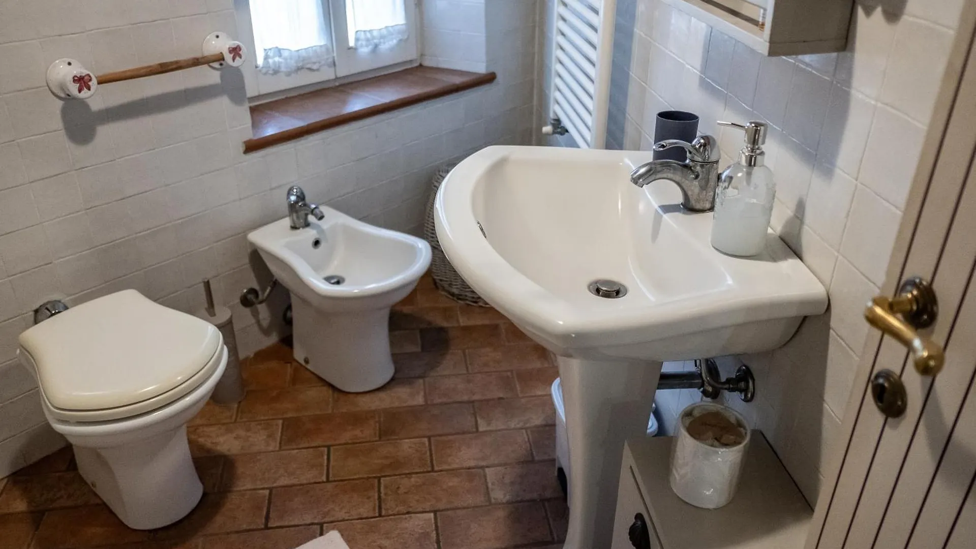 Casina Di Tufo A 5 Minuti Da Sorano E Pitigliano, Wi-Fi Villa San Quirico  0*, San Quirico (Sorano) Italy