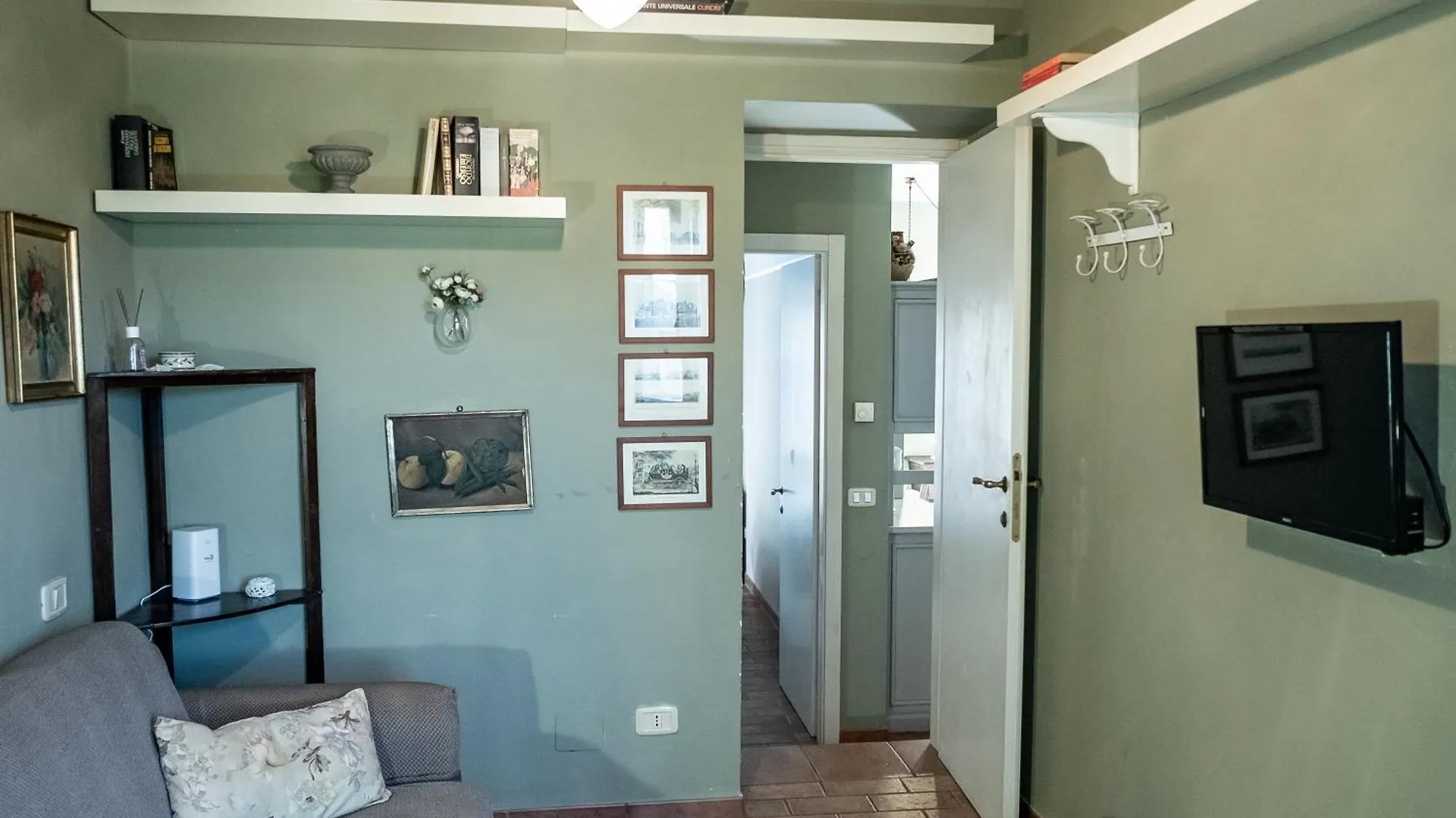 Casina Di Tufo A 5 Minuti Da Sorano E Pitigliano, Wi-Fi Villa San Quirico  Holiday home San Quirico (Sorano)